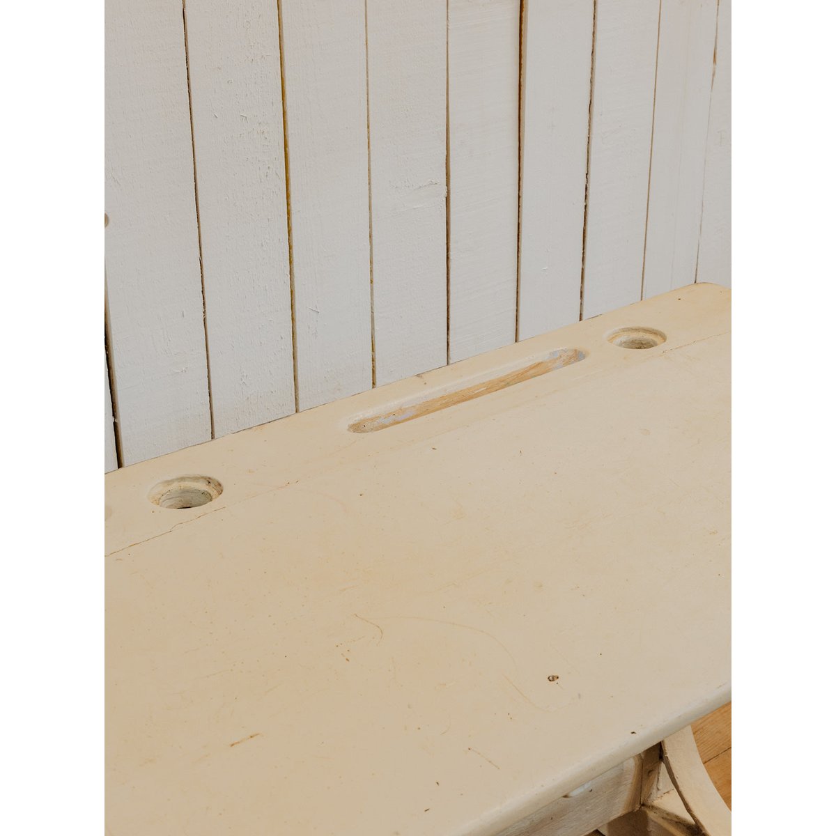 Pupitre et banc pour enfant en bois blanc Edouard N°1124 - Bon état blanc, DEBONGOUT