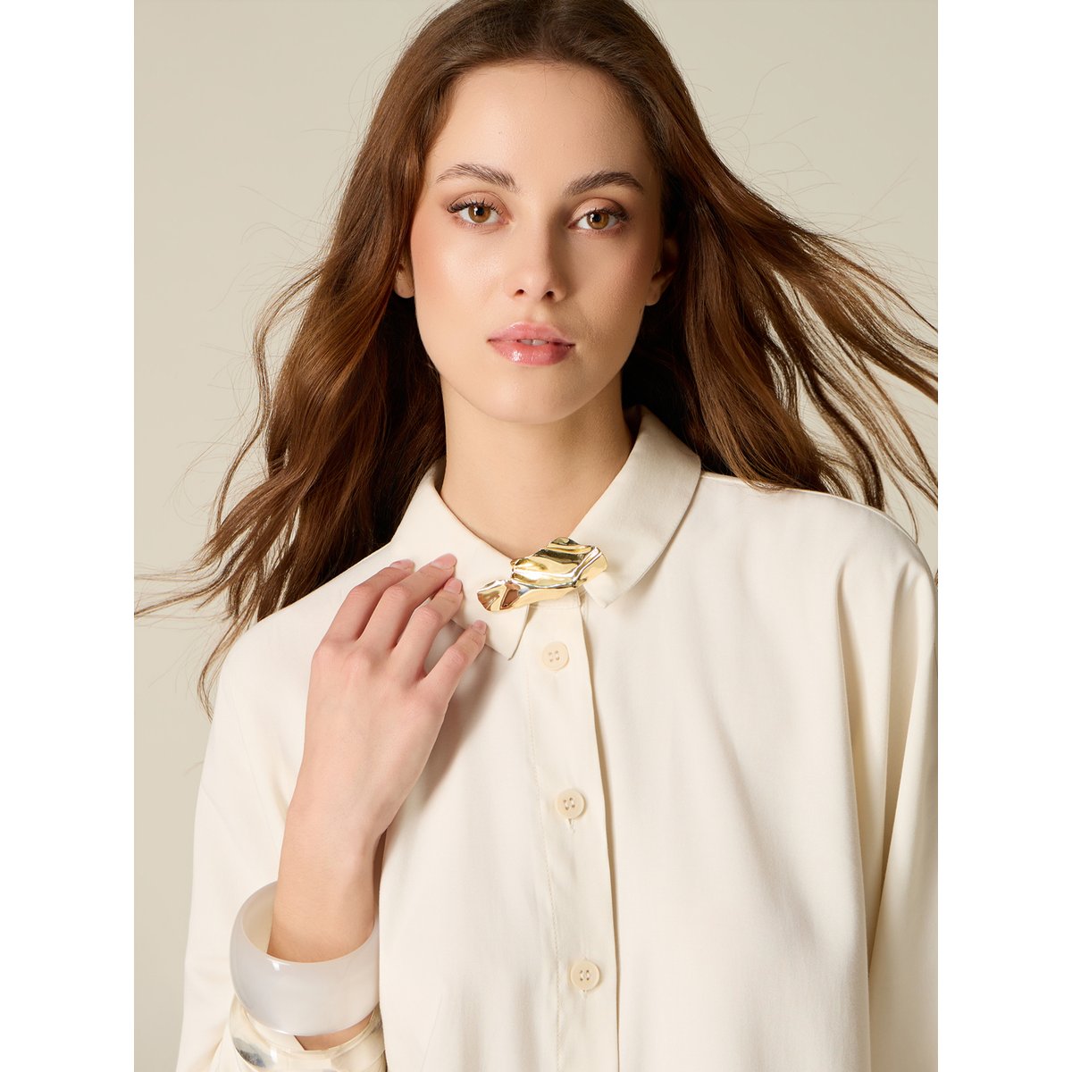 Chemise avec broche métallique blanc, OLTRE