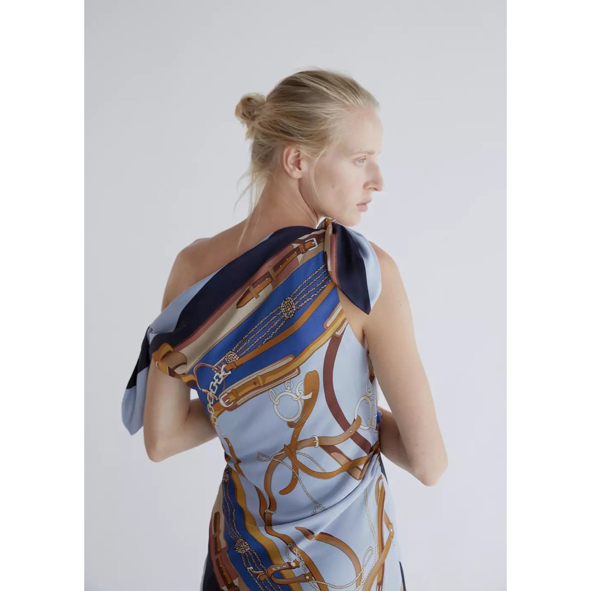 Robe asymétrique imprimée bleu ciel, MANGO