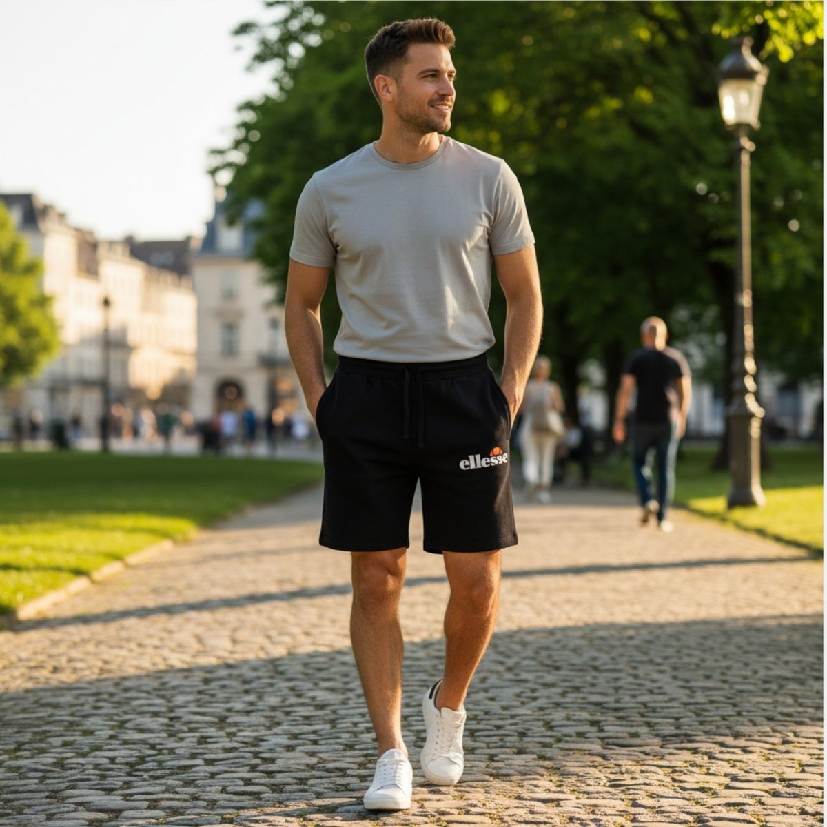 Bermuda molletonné coupe droite, taille à cordon LOUNGE noir, ELLESSE