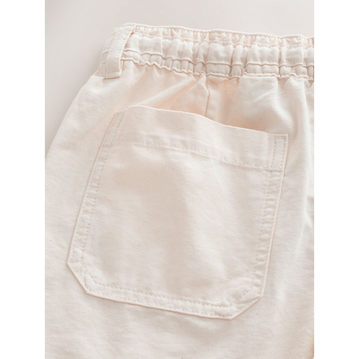 Short en jean style utilitaire écru, NEXT