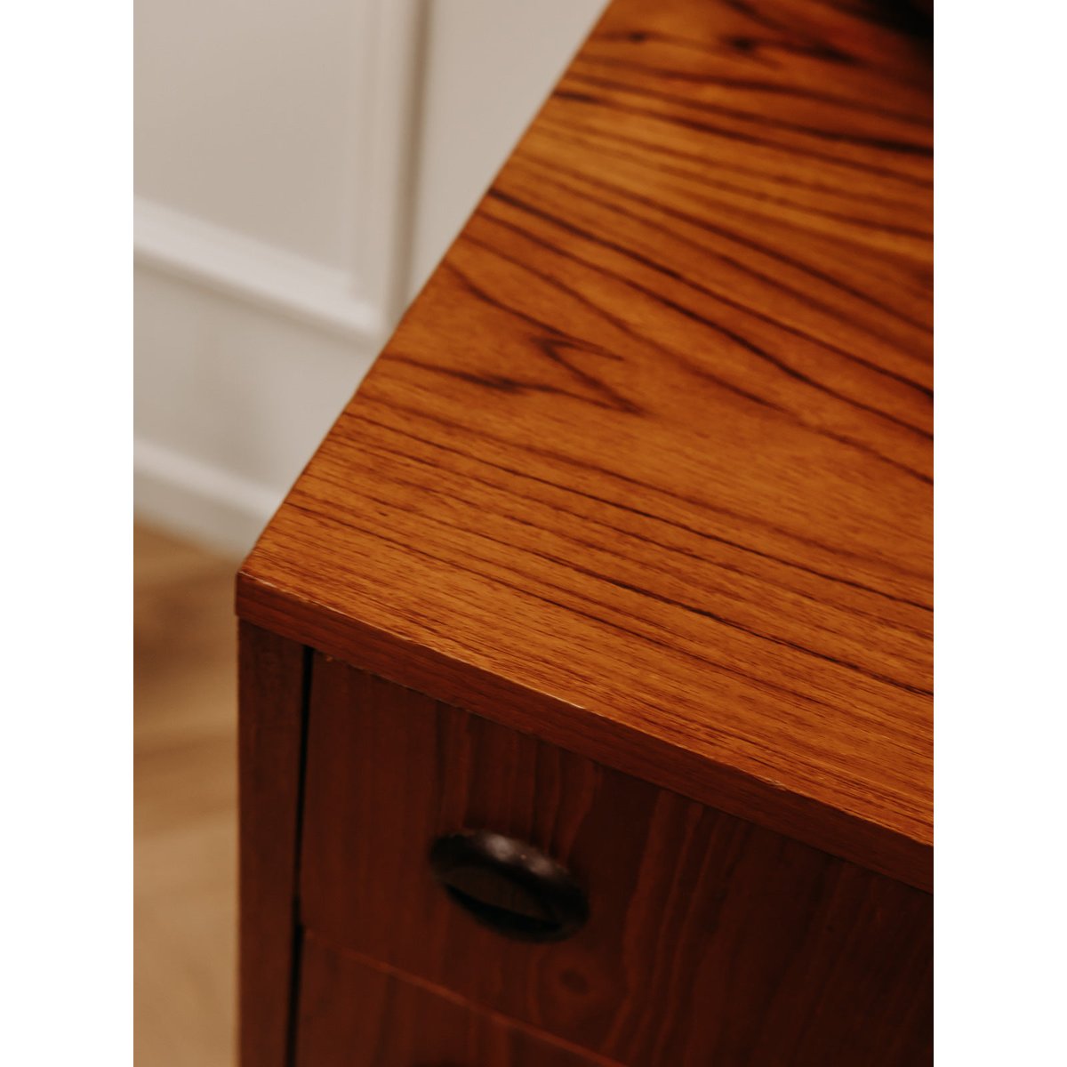 Grande commode scandinave Olga N°314 - Bon état bois, DEBONGOUT