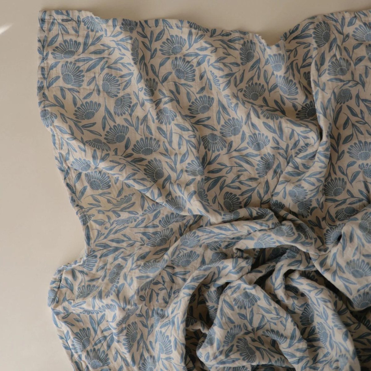 Maxi lange en coton bio blanc, bleu, MUSHIE