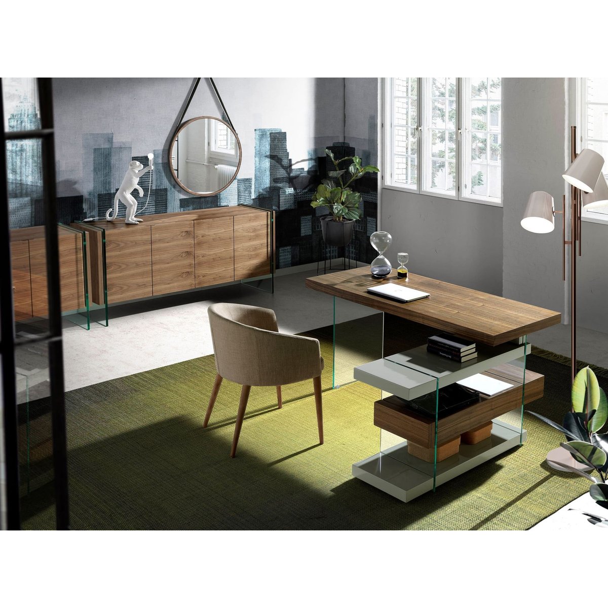 Bureau en bois gris et verre trempé avec plateau en noyer noyer | verre | gris, ANGEL CERDA