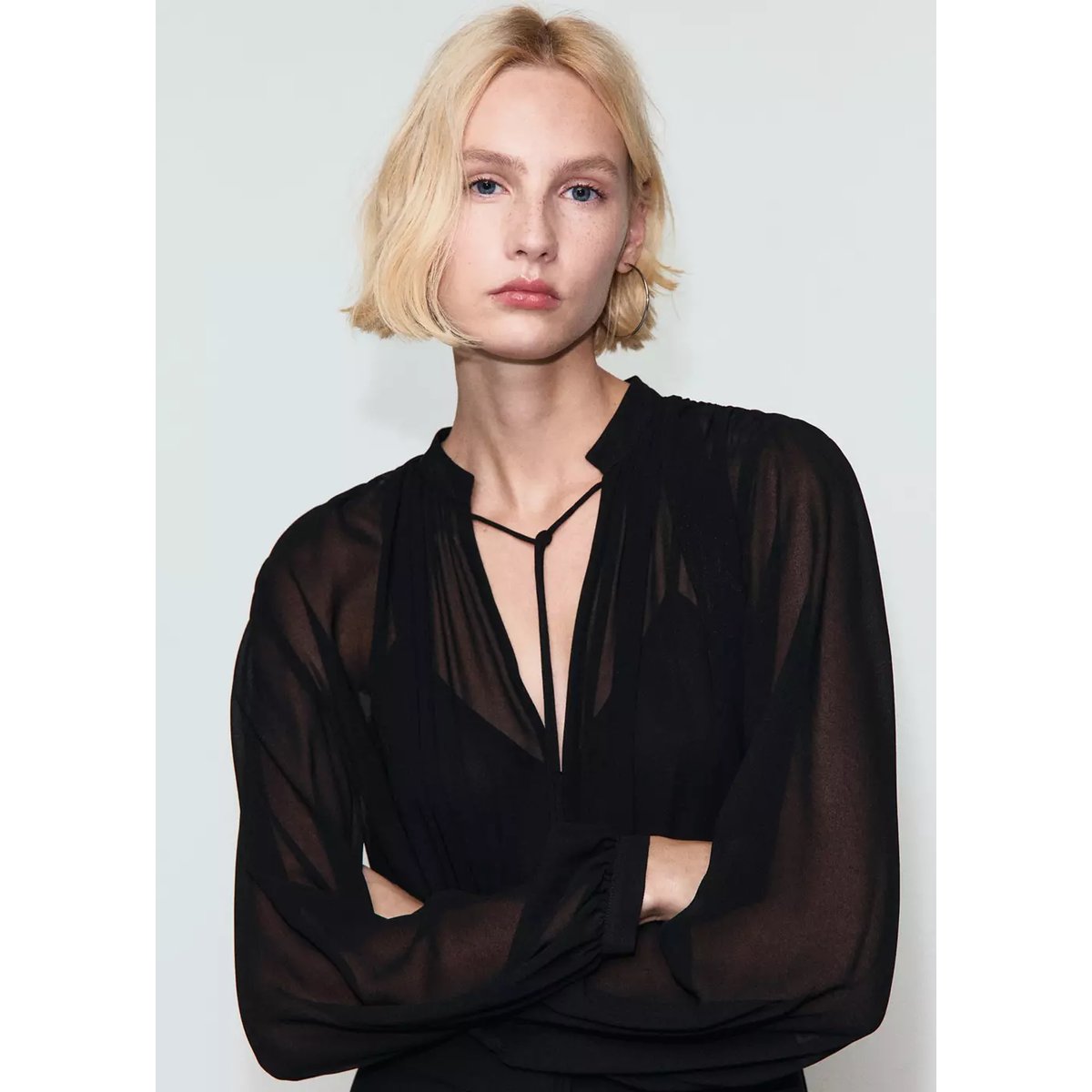 Combinaison assortie col V noir, MANGO