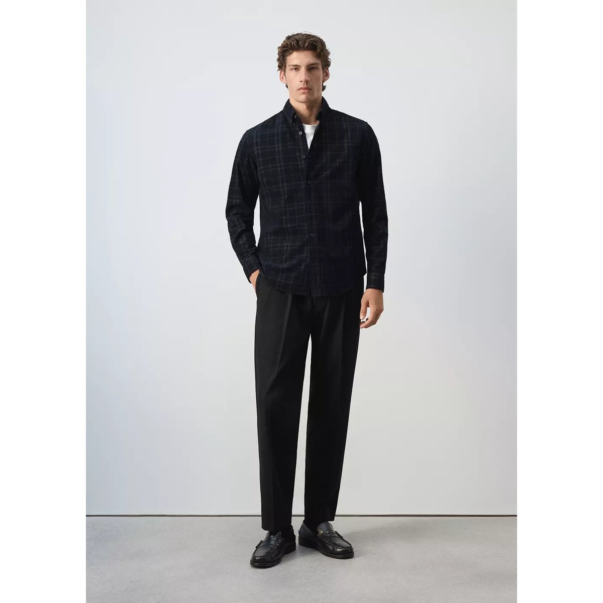 Chemise à carreaux regular fit en velours milleraies bleu marine foncé, MANGO MAN