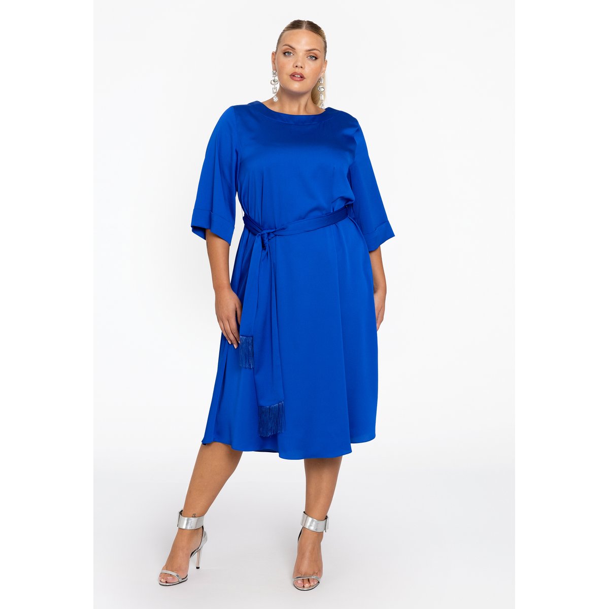Robe avec nœud indigo, YOEK