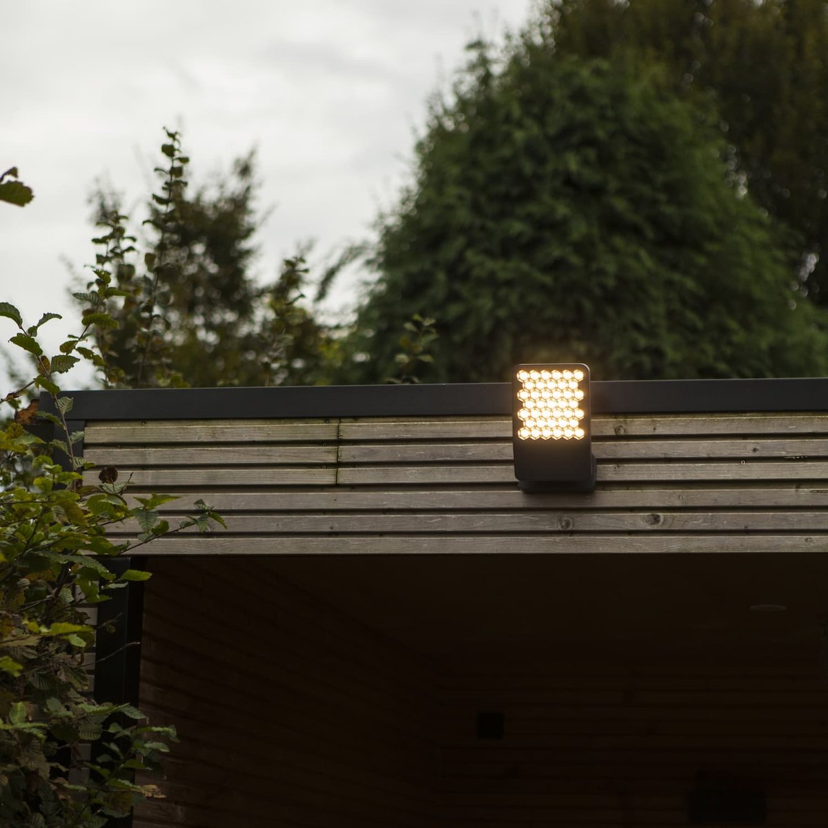 Applique murale d'extérieur sur secteur ATLANTIS GREY aluminium LED blanc chaud H11m dark grey, LUMISKY
