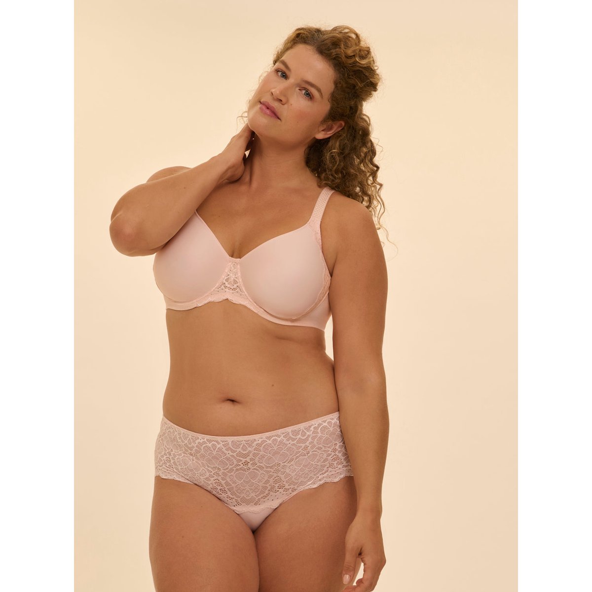 Shorty, CARESSE nude, SIMONE PERELE