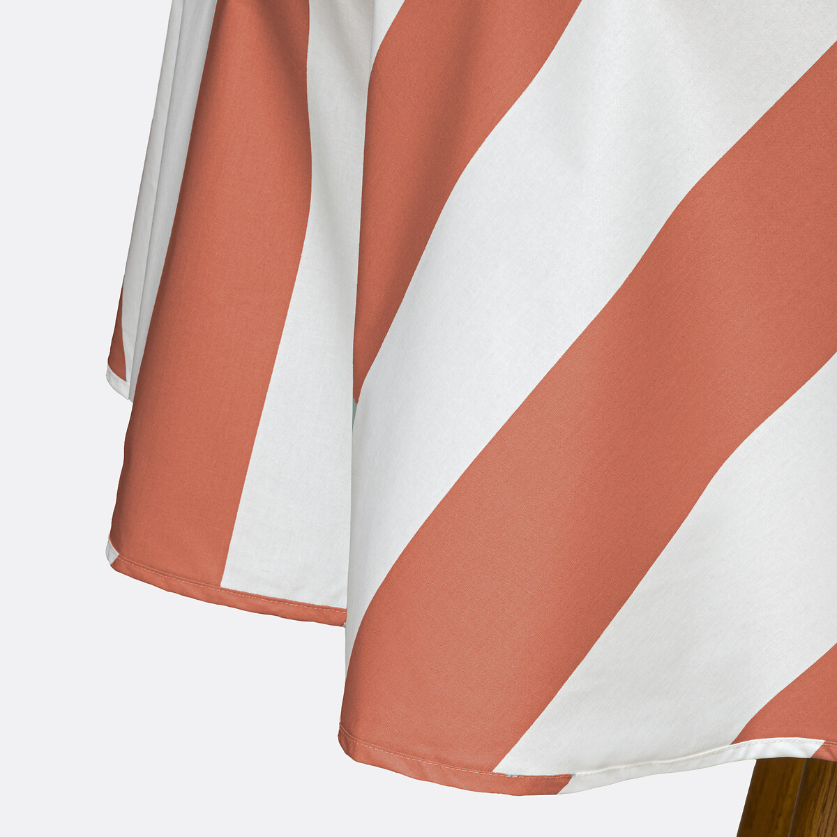 Hendaye Round Coated Cotton Tablecloth terracotta/white, LA REDOUTE INTERIEURS