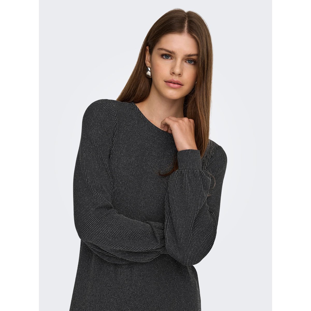 Robe black 1, ONLY