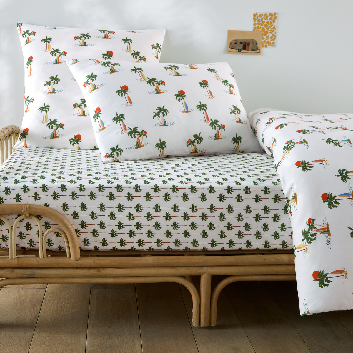 Tapahi Palm Tree Print 50% Recycled Cotton Child's Fitted Sheet with 25cm Flap palm tree print, LA REDOUTE INTERIEURS