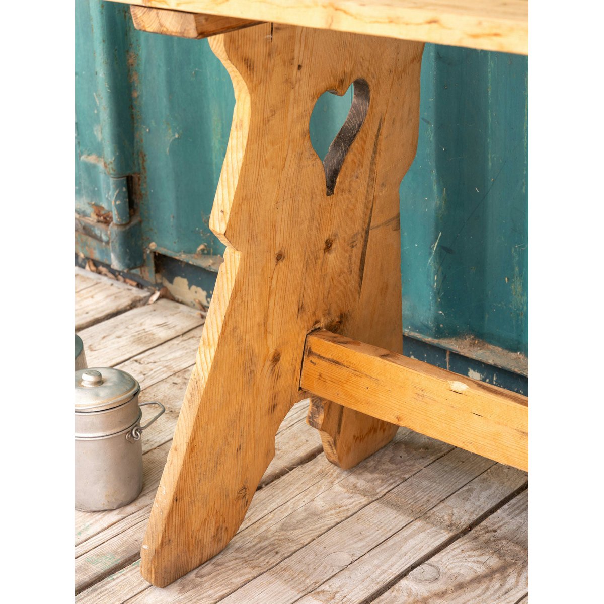Table d'appoint en bois Francine N°1089 - Bon état bois clair, DEBONGOUT