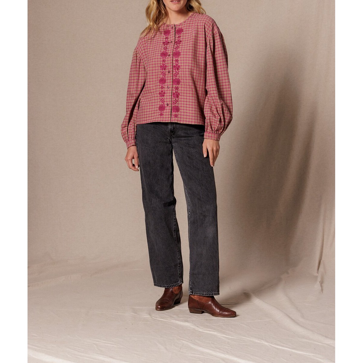 Blouse brodée à carreaux, BINU groseille, APACHES COLLECTIONS