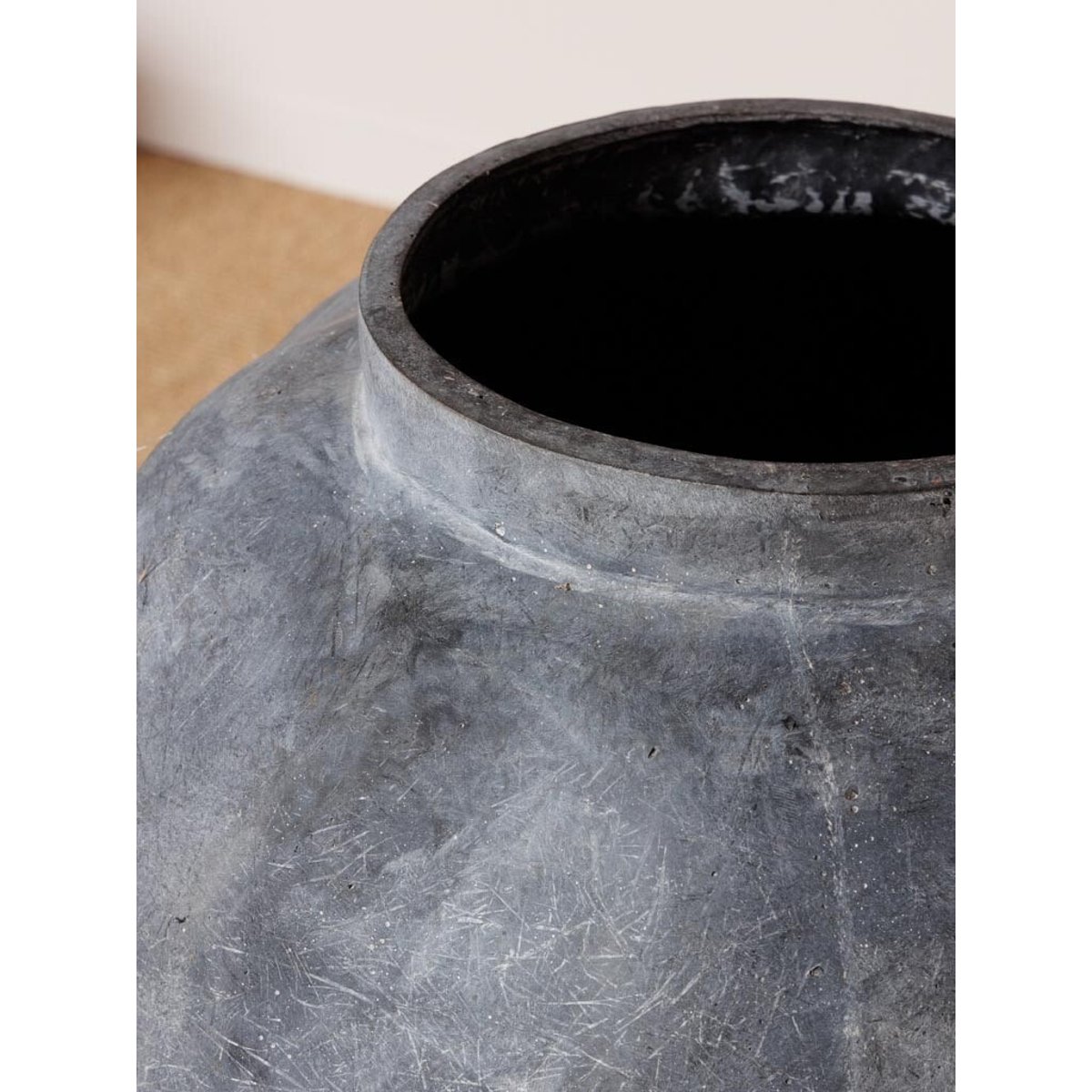 Grand pot en fibre de verre H89 SOIGNIES gris, CHEHOMA