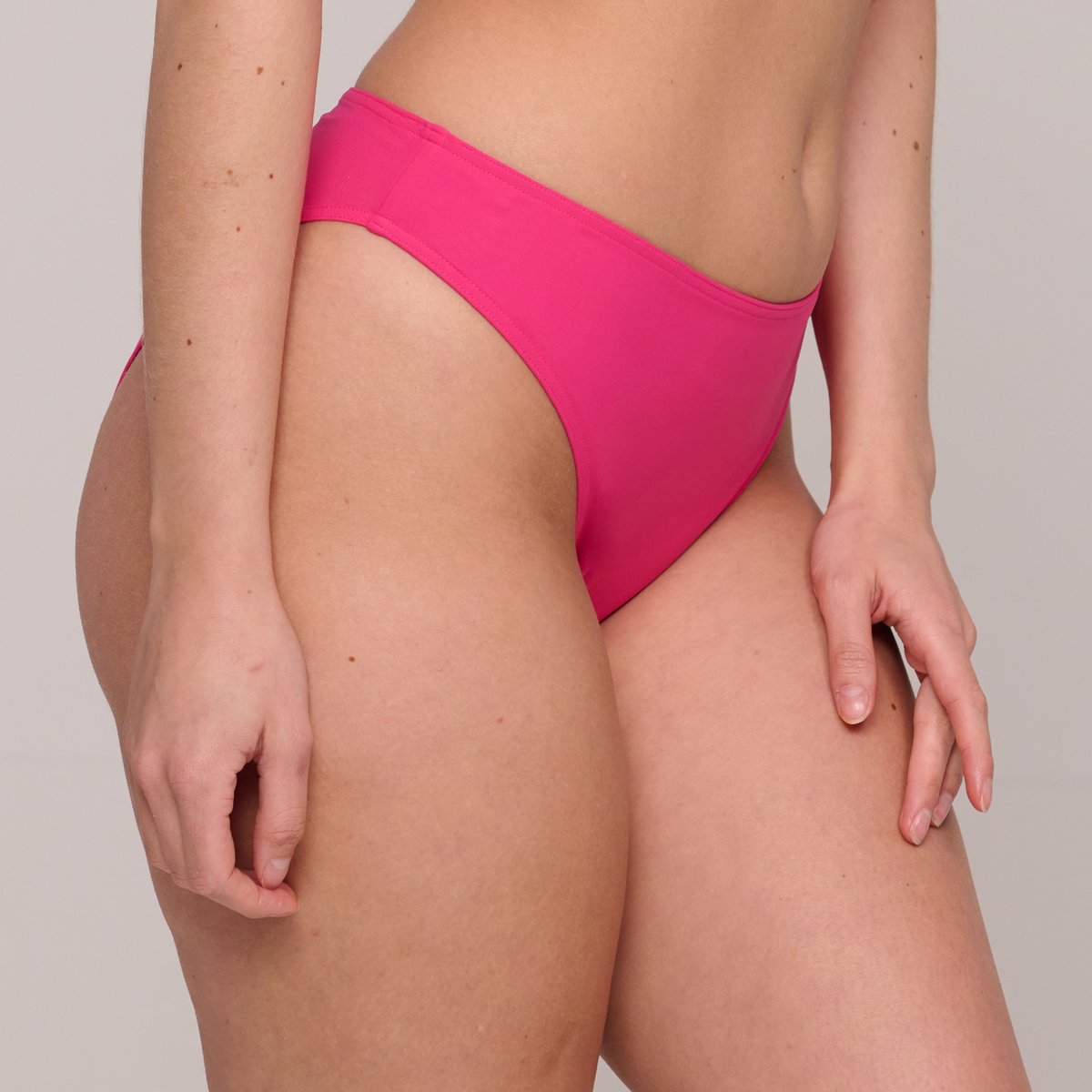 Bikini Slip brésilien ASWAN rose - dragon fruit, PRIMADONNA