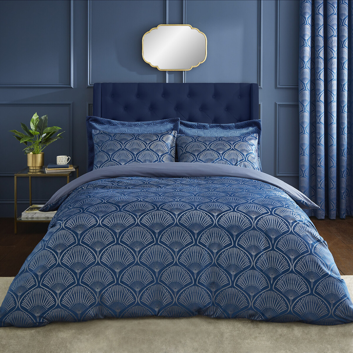 Art Deco Pearl Duvet Cover and Pillowcase Set navy, CATHERINE LANSFIELD