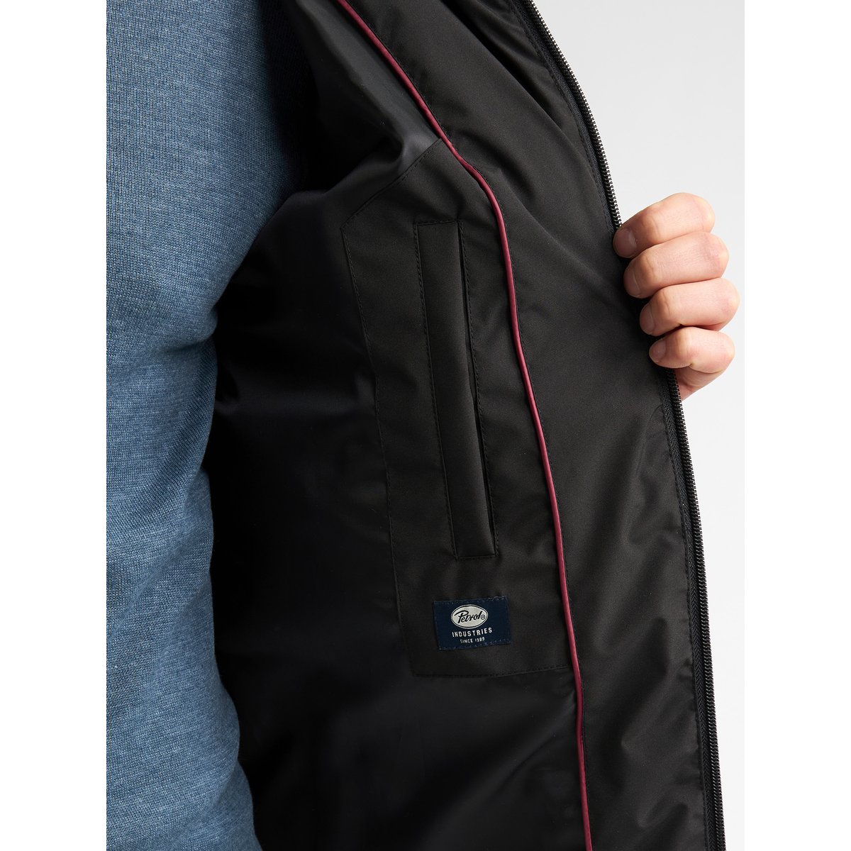 Doudoune à capuche steelheights noir deep black, PETROL INDUSTRIES