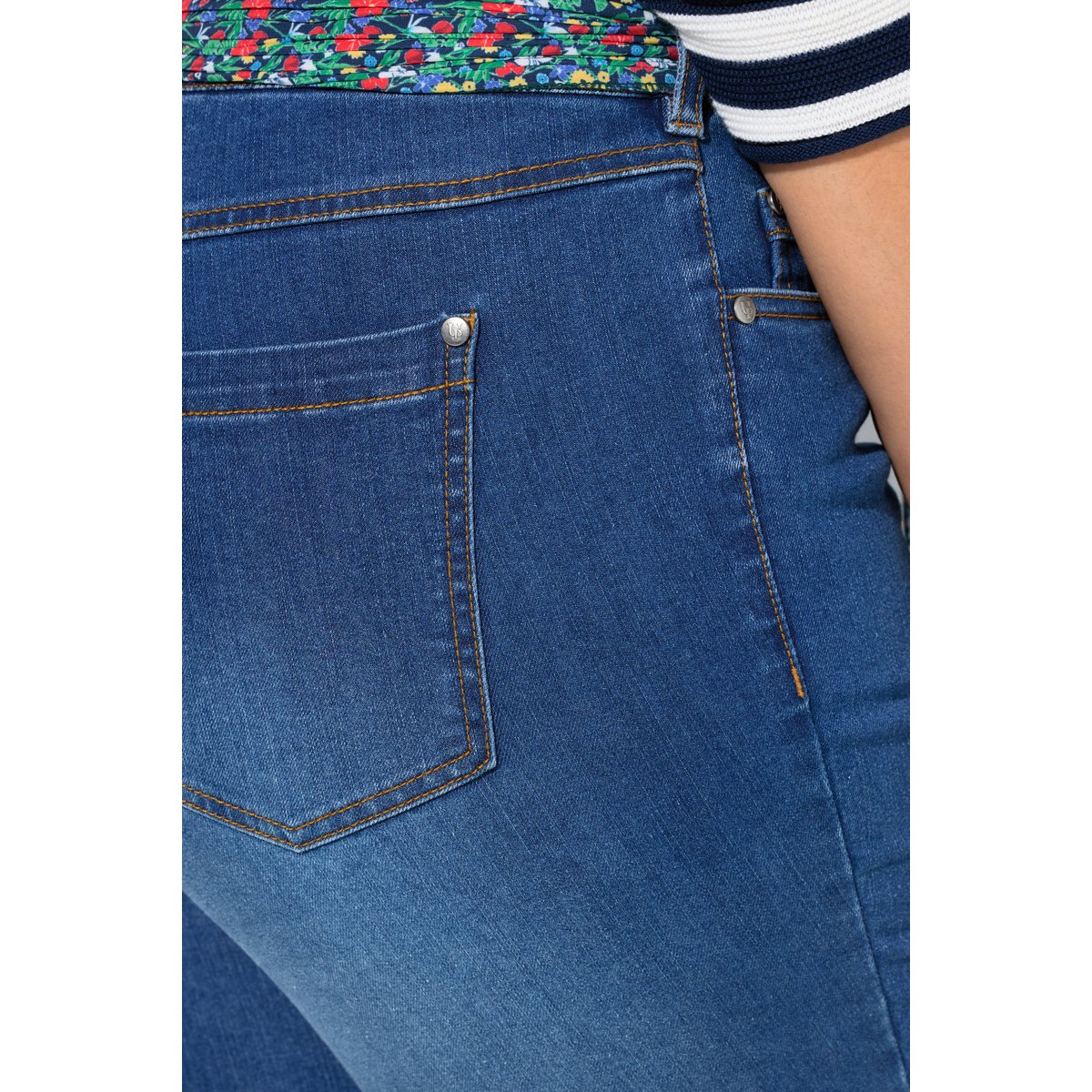 Jean Sarah avec ceinture foulard bleu jean, ULLA POPKEN
