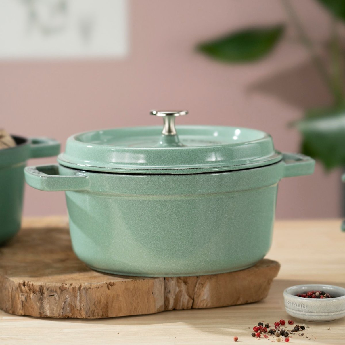 Cocotte en fonte, Rond(e), Sauge sauge, STAUB