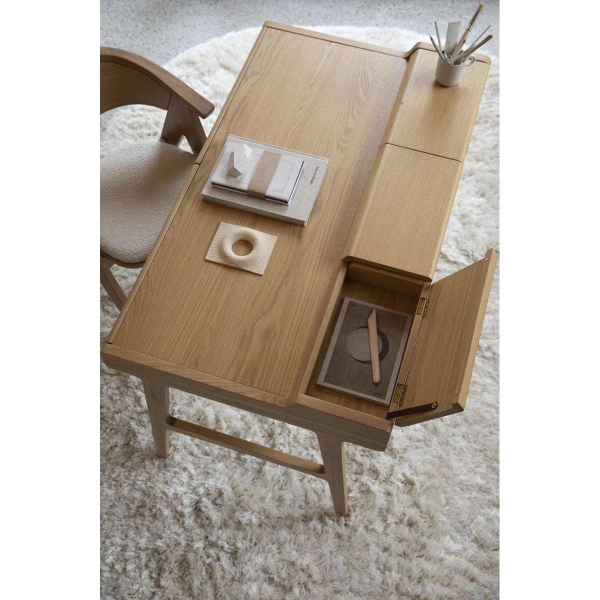 Bureau en bois, KAAT bois, ZUIVER