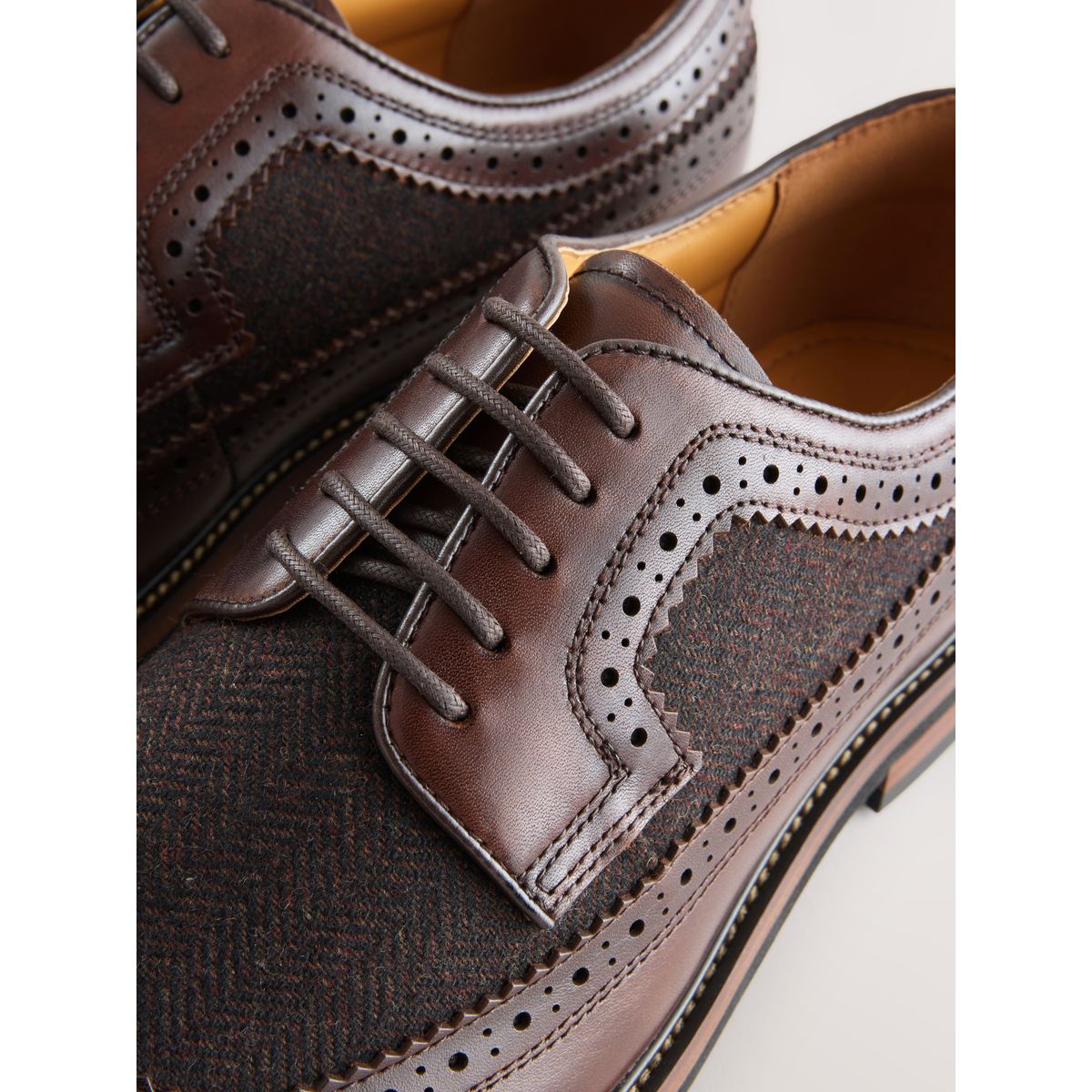 Chaussures brogue en cuir marron, NEXT