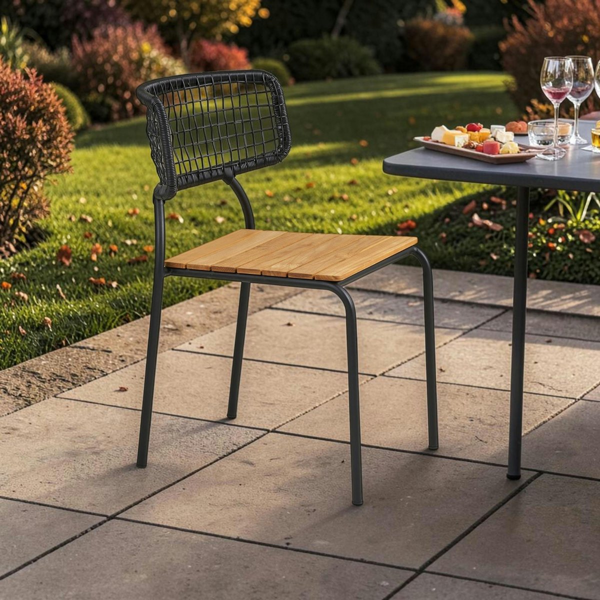 Chaise en teck et métal noir (lot de 2) LAKEWOOD noir, PIER IMPORT