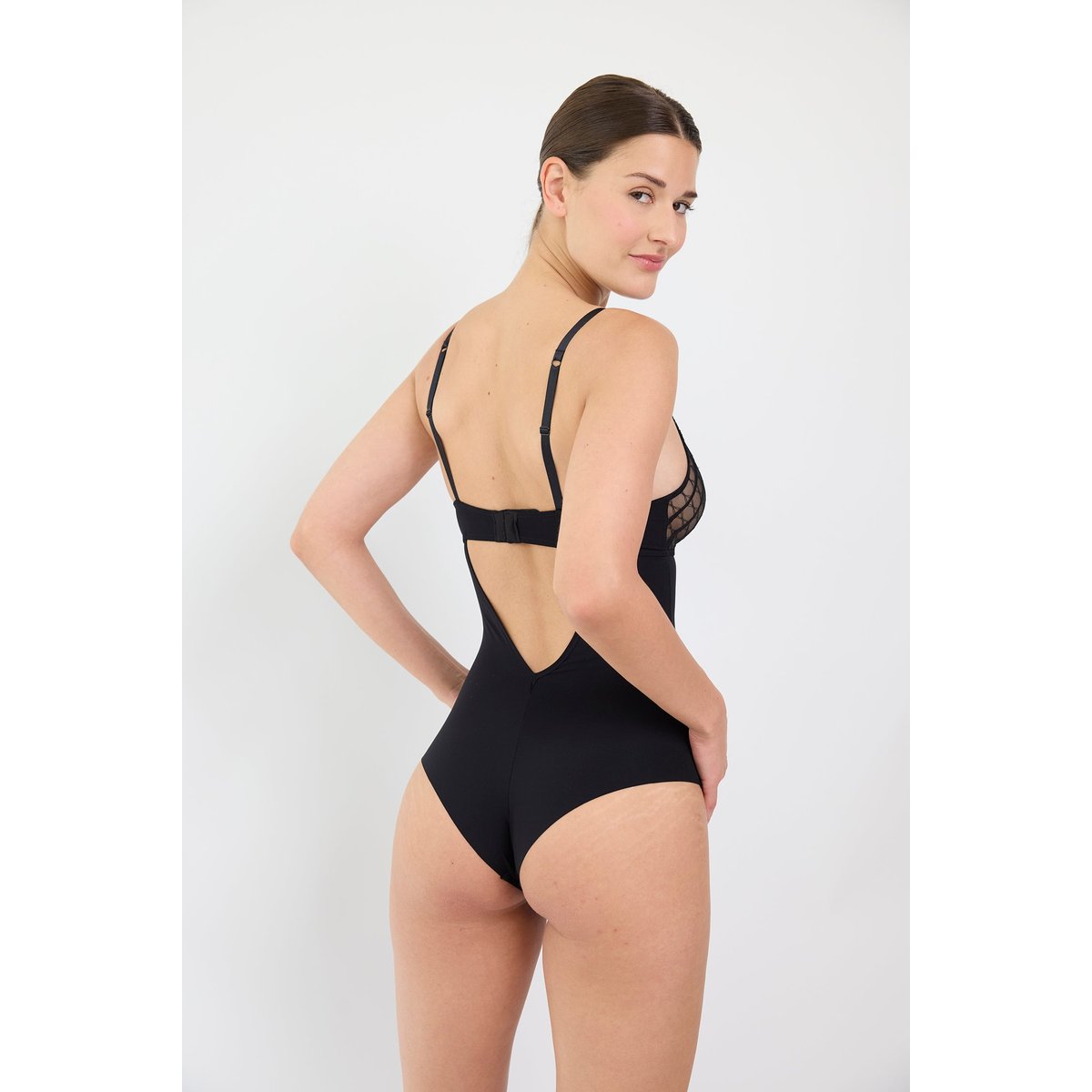 Body sans armatures en broderie DREAMCATCHER noir, MAISON LEJABY