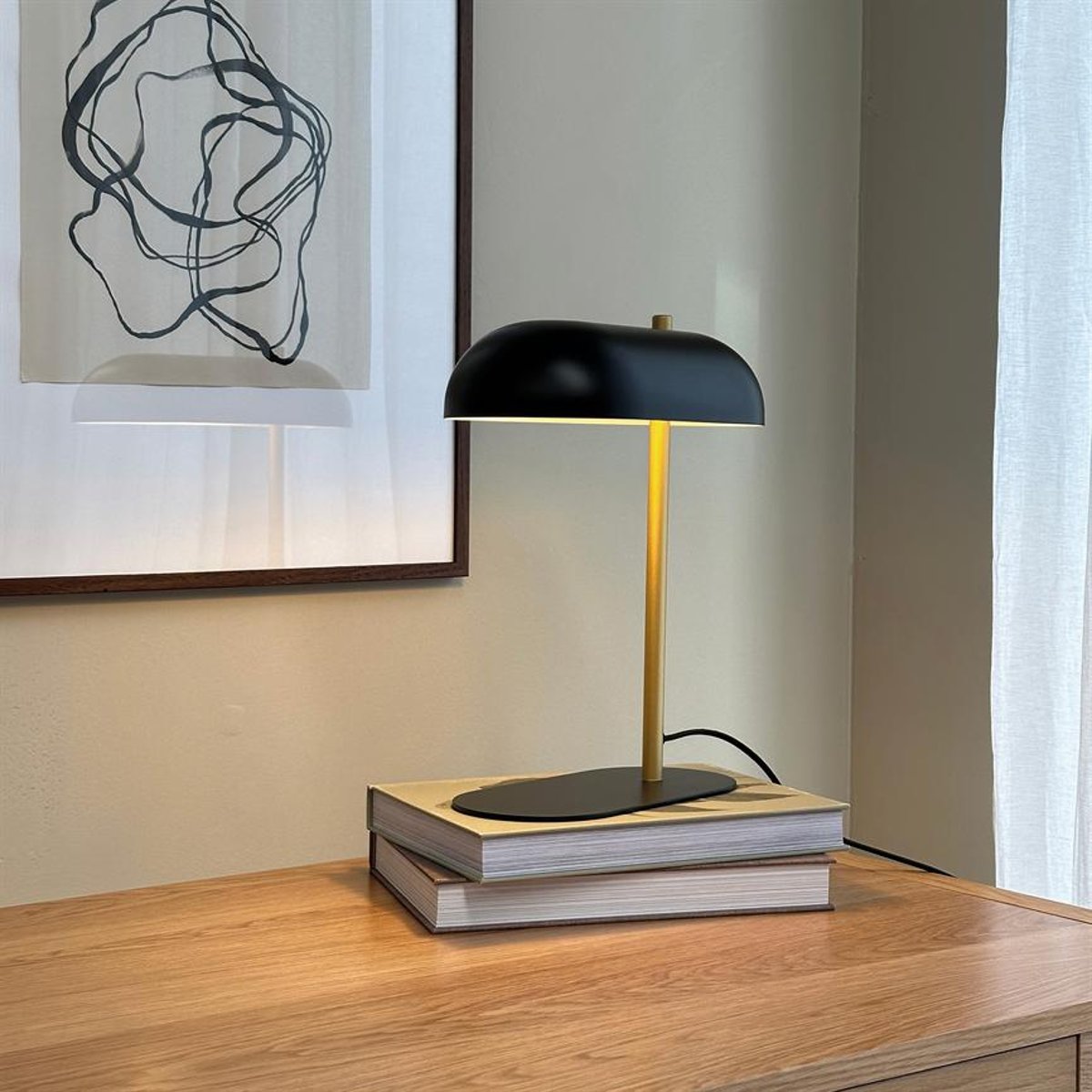 Lampe à poser en Métal ARCH noir/laiton, DYBERG LARSEN