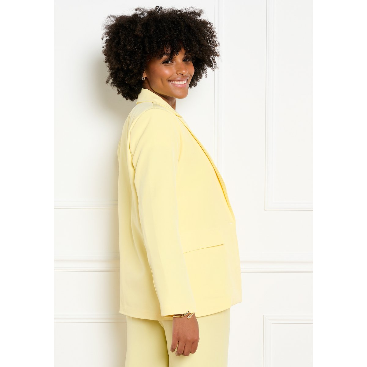 Blazer structuré élégant jaune pastel, LOLALIZA