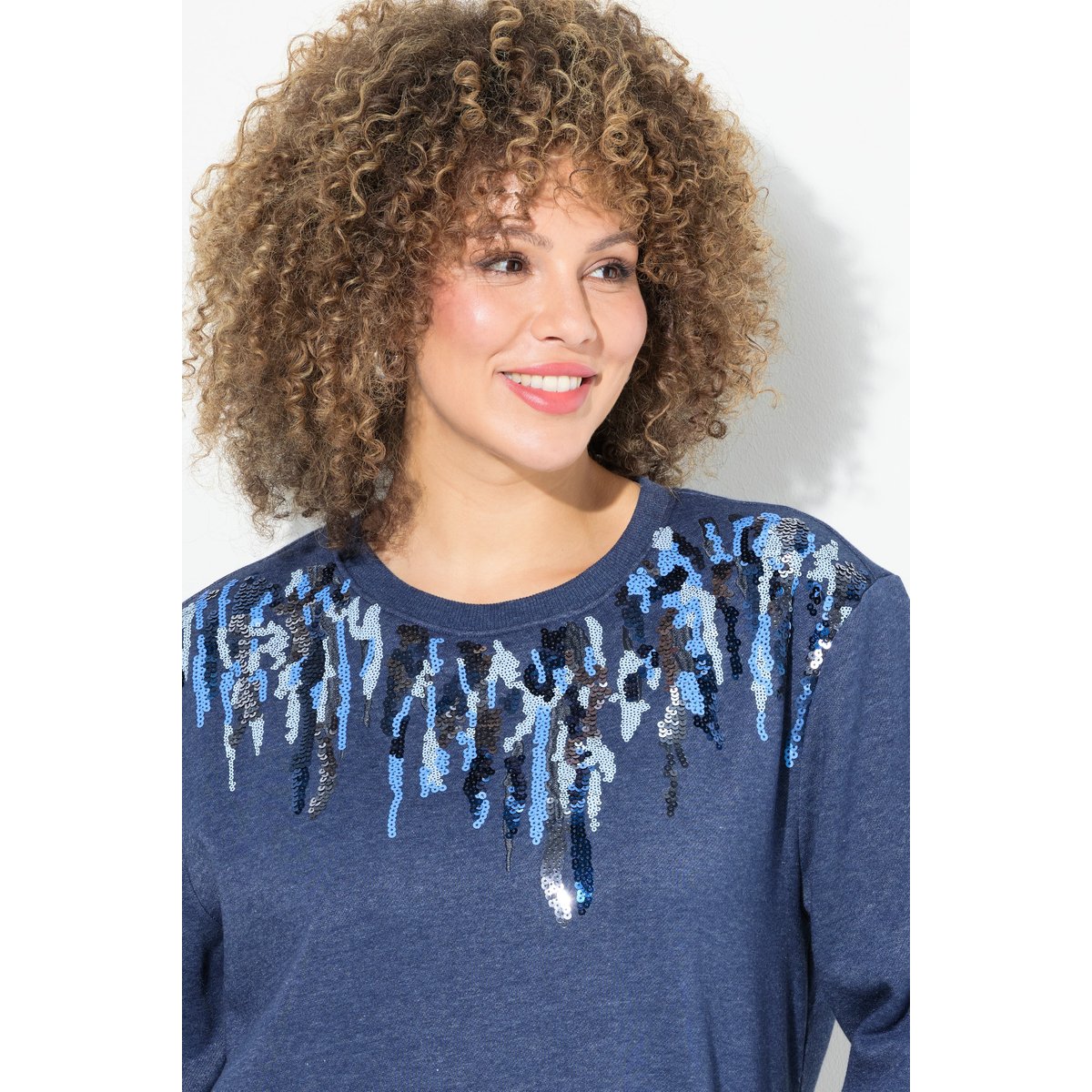 Pull à paillettes bleu encre, ULLA POPKEN