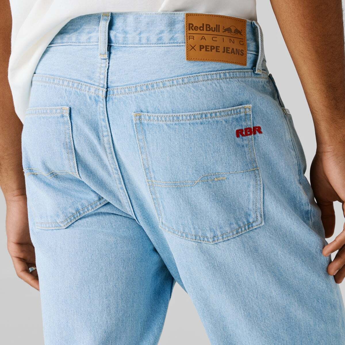 Red Bull Racing Jean Coupe Regular, Taille Normale rbr denim blanc clair, PEPE JEANS