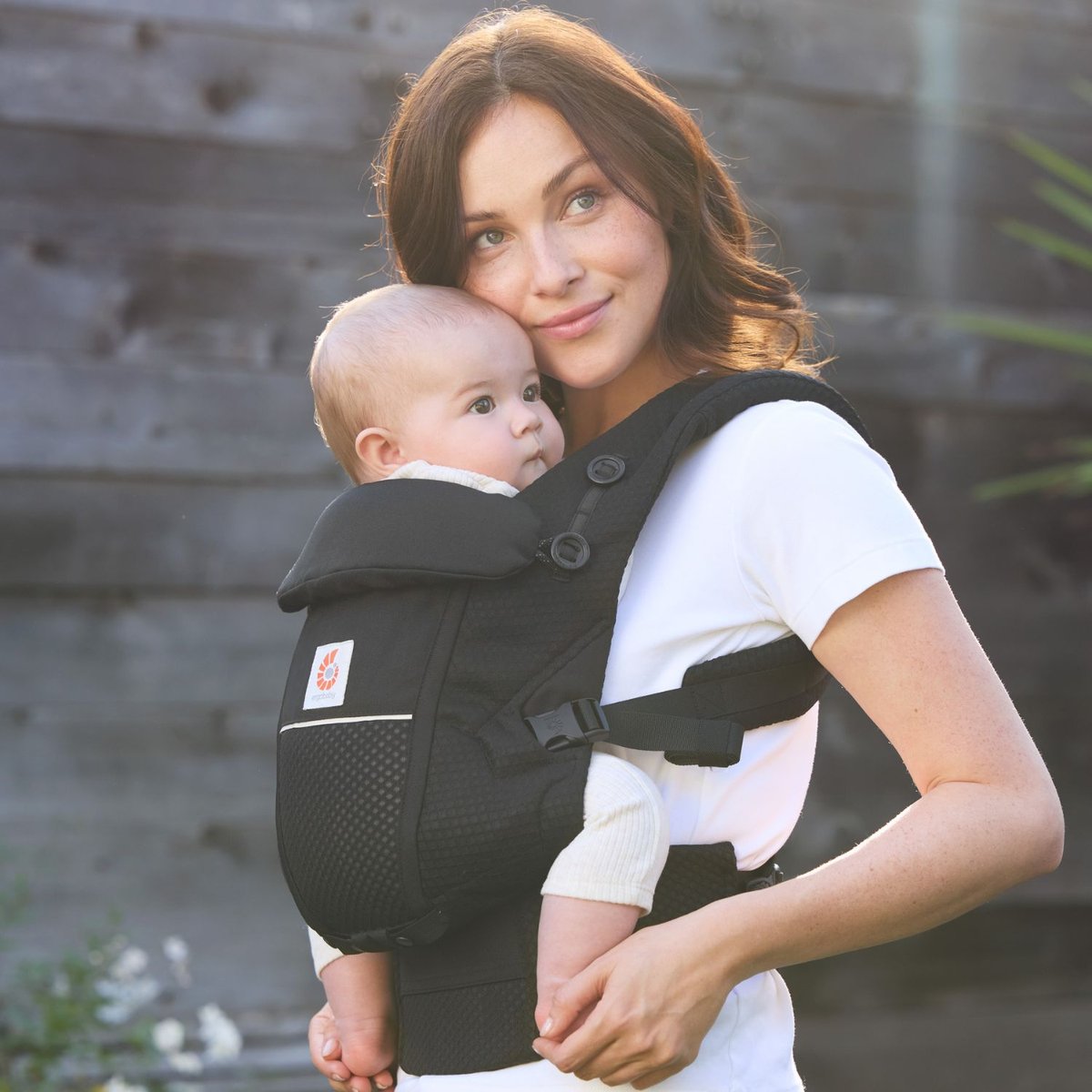Porte bébé Adapt SoftFlex Mesh noir, ERGOBABY