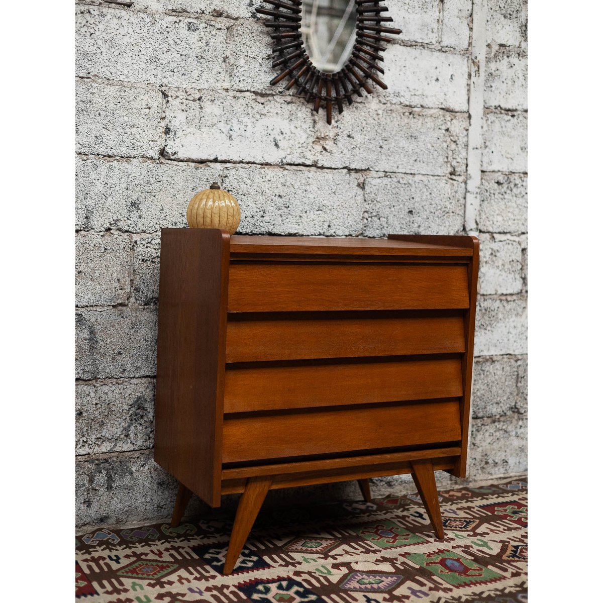 Commode en teck Olga N°688 - Bon état marron, DEBONGOUT