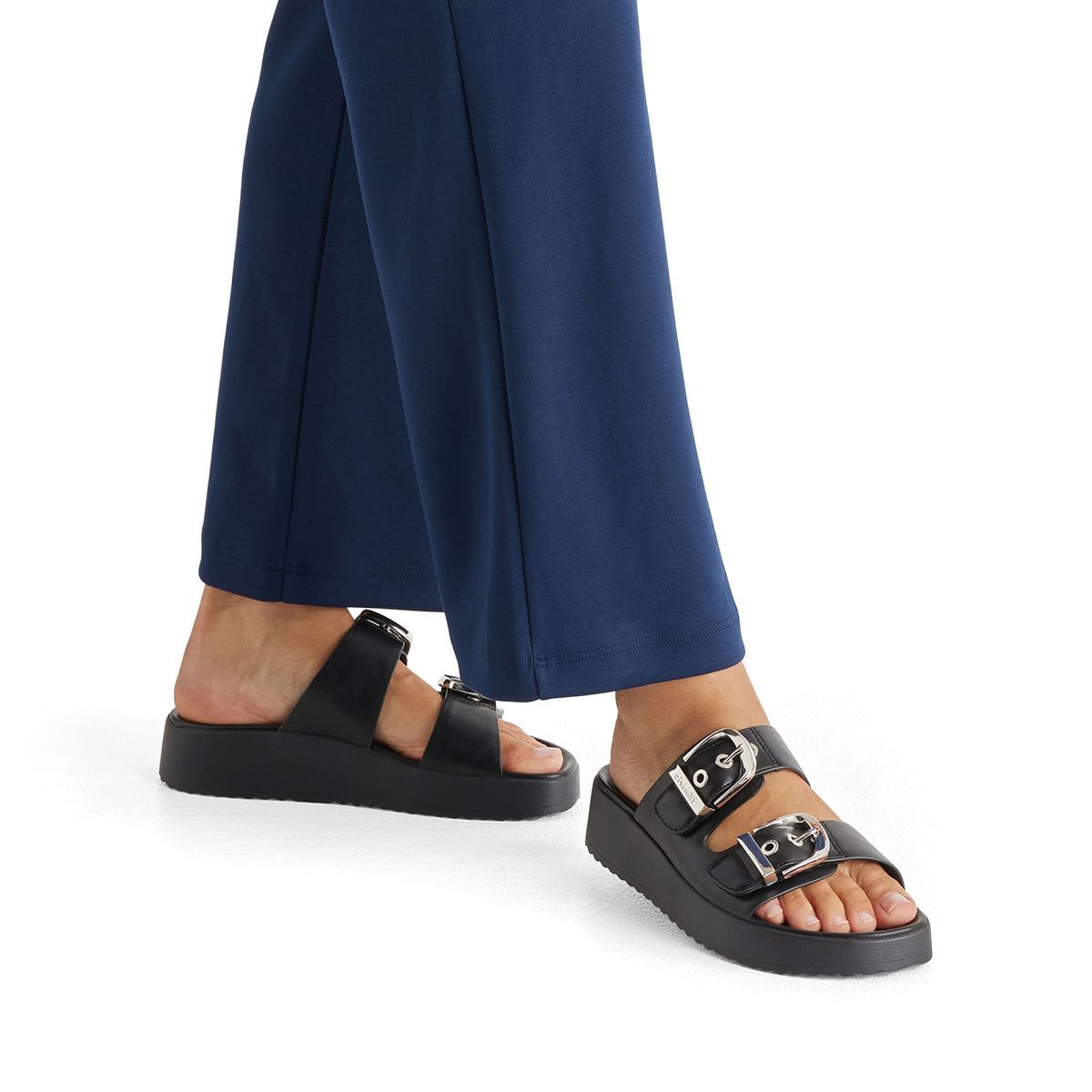 Mule en boucle noir, TAMARIS