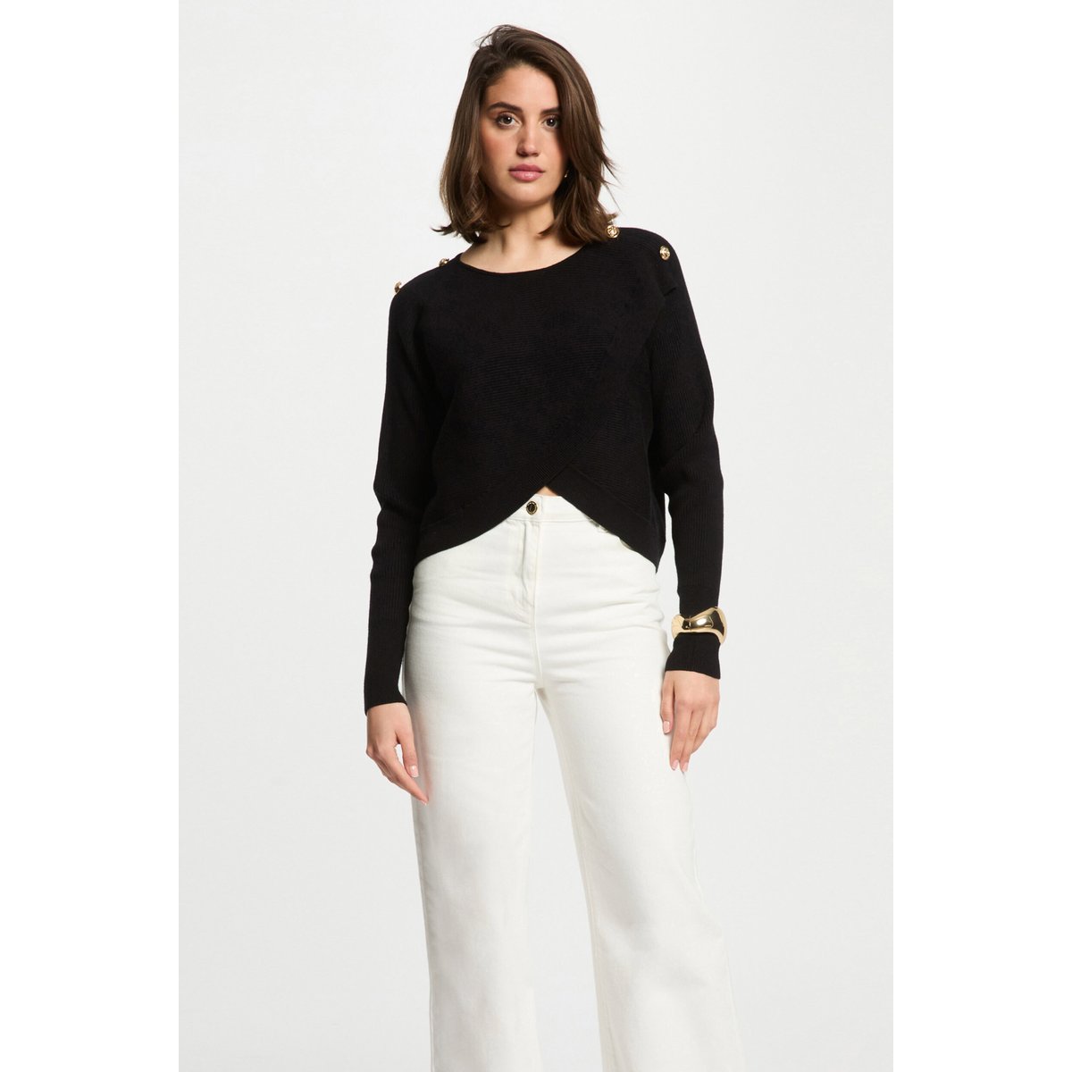 Pull col rond et boutons noir, MORGAN