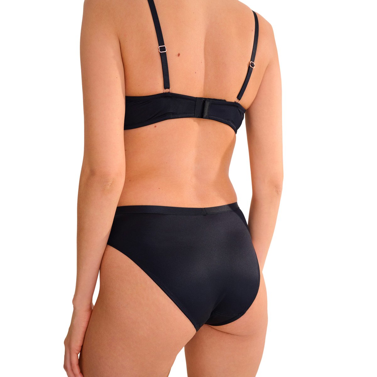 Soutien-gorge préformé PASSION noir, LISCA