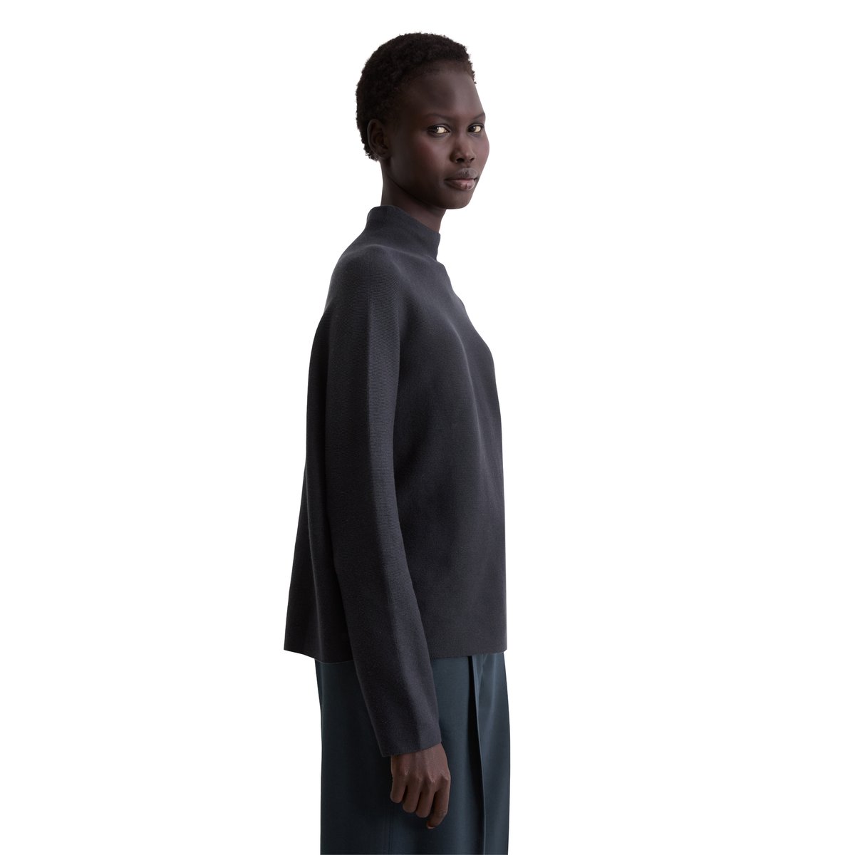 Pull-over seamless loose en coton bio doux bleu foncé, MARC O'POLO