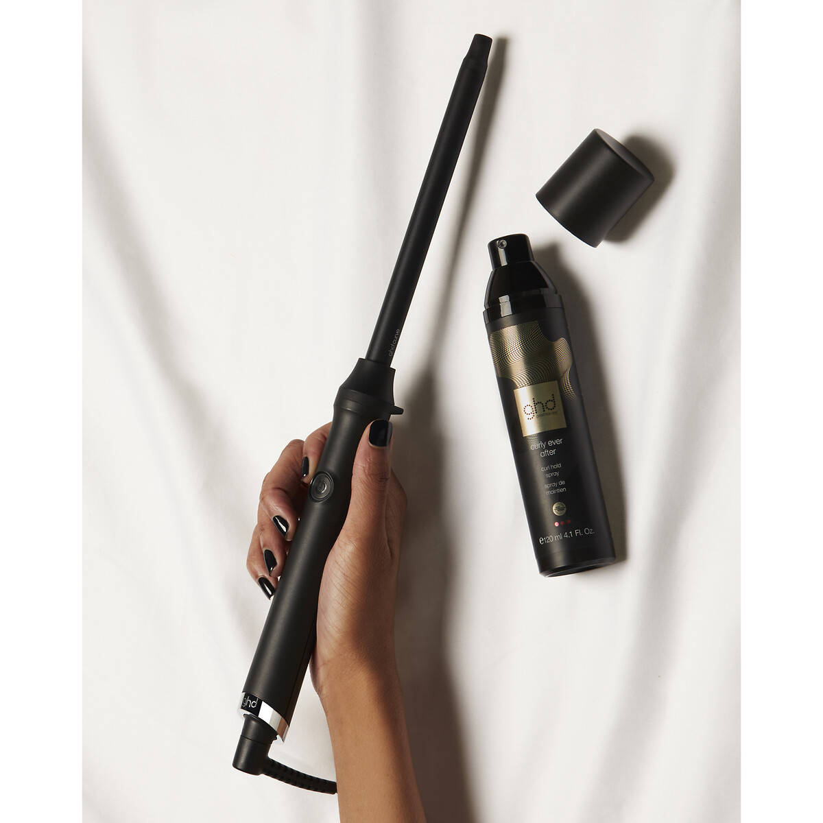 Fer à boucler ultra fin Curve Thin Wand noir, GHD