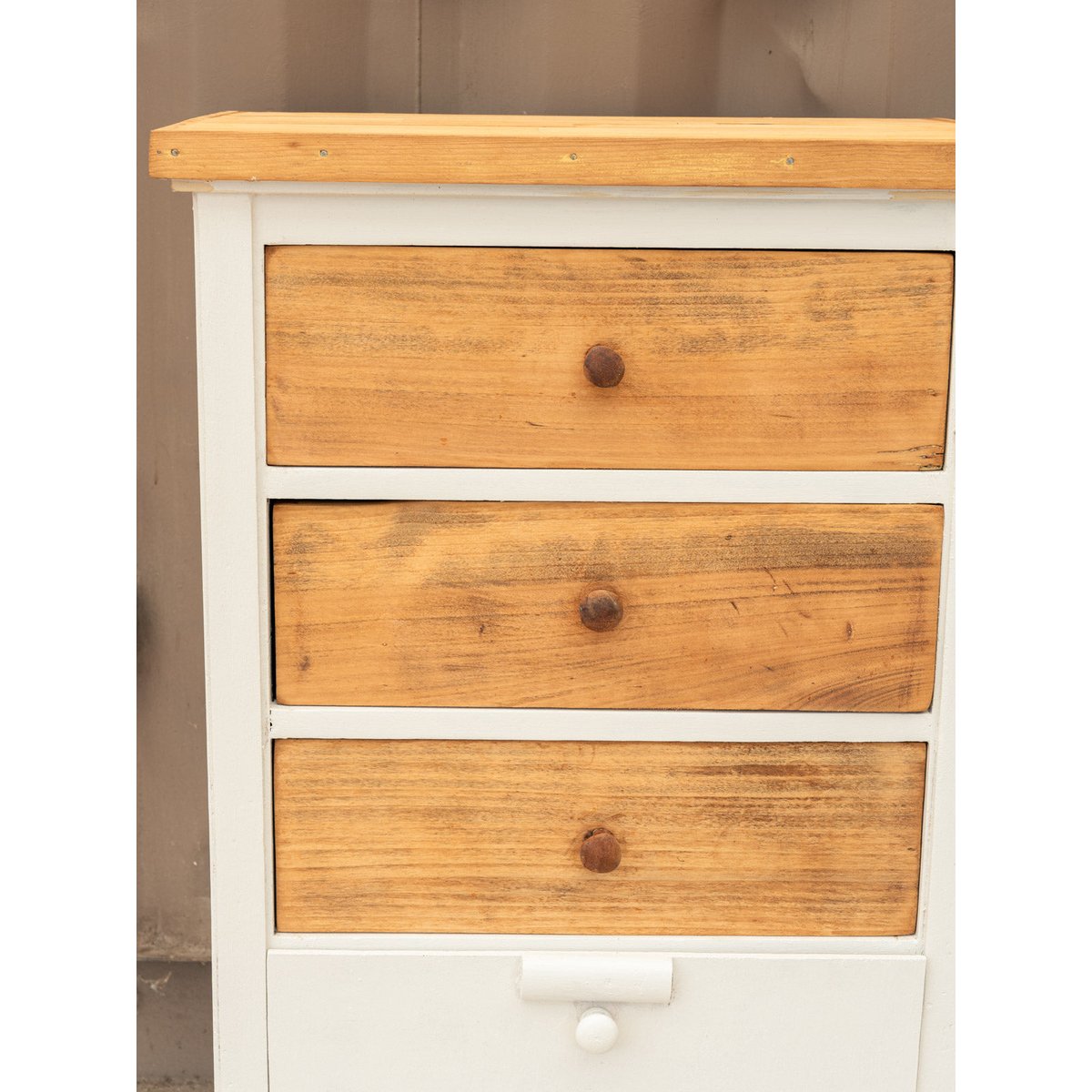 Meuble d'appoint en bois blanc Gilbert N°1916 - Bon état bois clair, DEBONGOUT