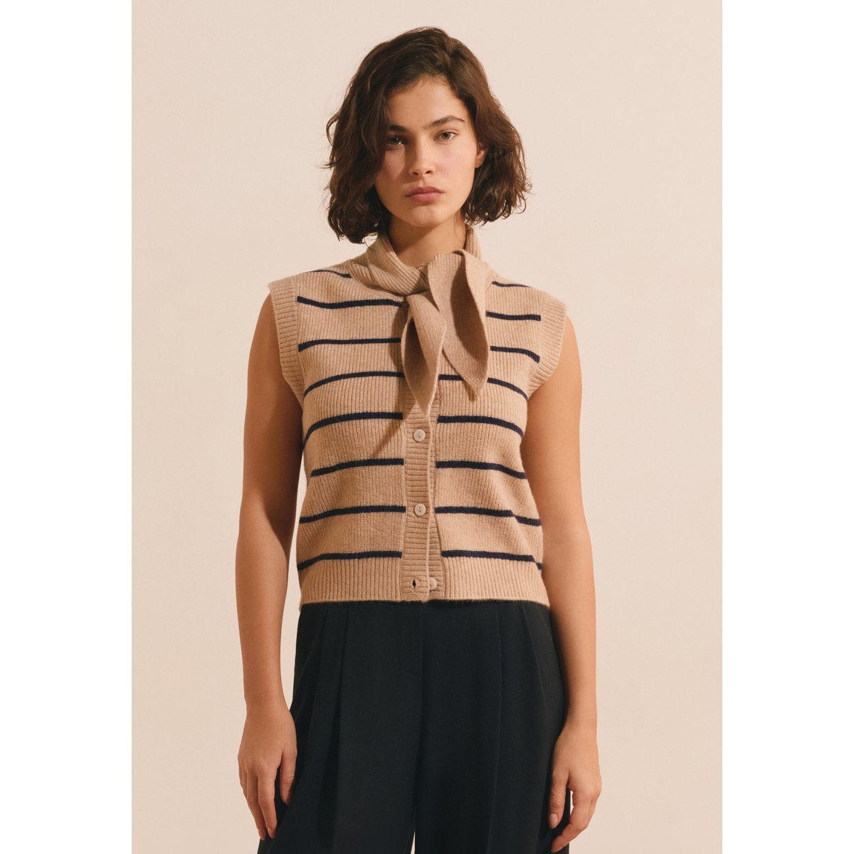 Gilet sans manches avec lien à nouer SUSIE beige, ETAM