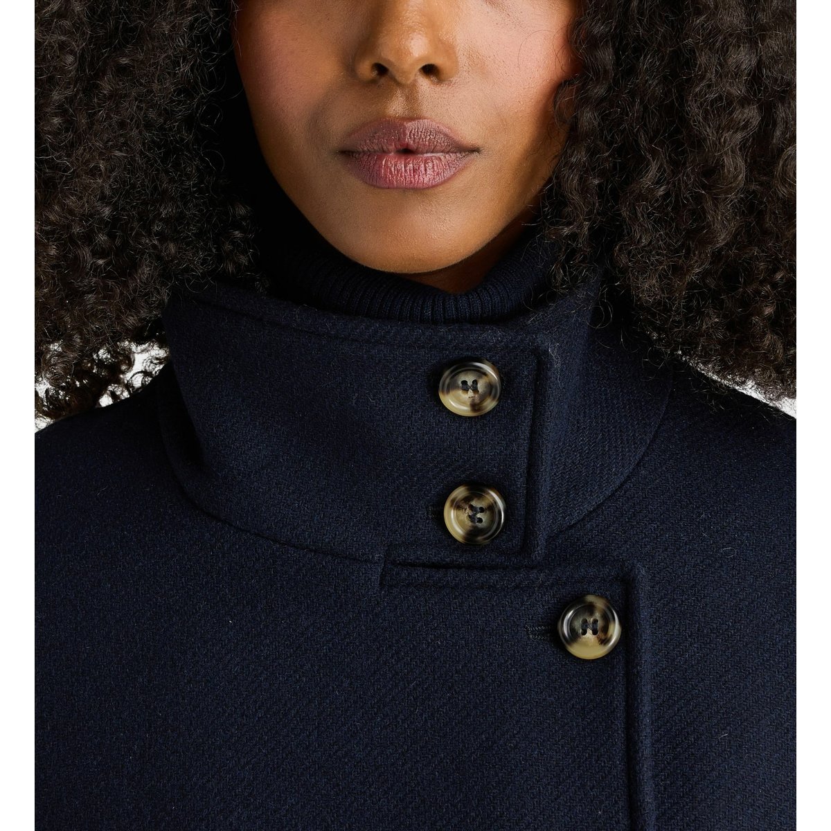 Manteau ample court minami en laine bleu marine, JODHPUR