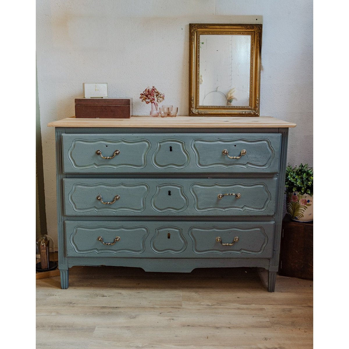 Commode en bois Olga N°331 - Bon état bois clair, DEBONGOUT