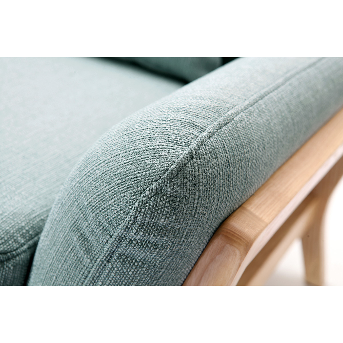 Canapé scandinave 3 places en tissu effet velours texturé terre brûlée et bois clair YOKO vert lagon, MILIBOO