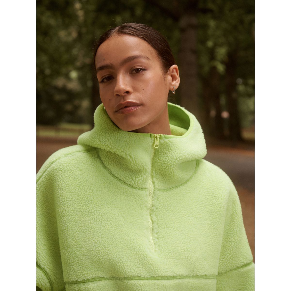 Veste à capuche en peau lainée active vert citron, NEXT