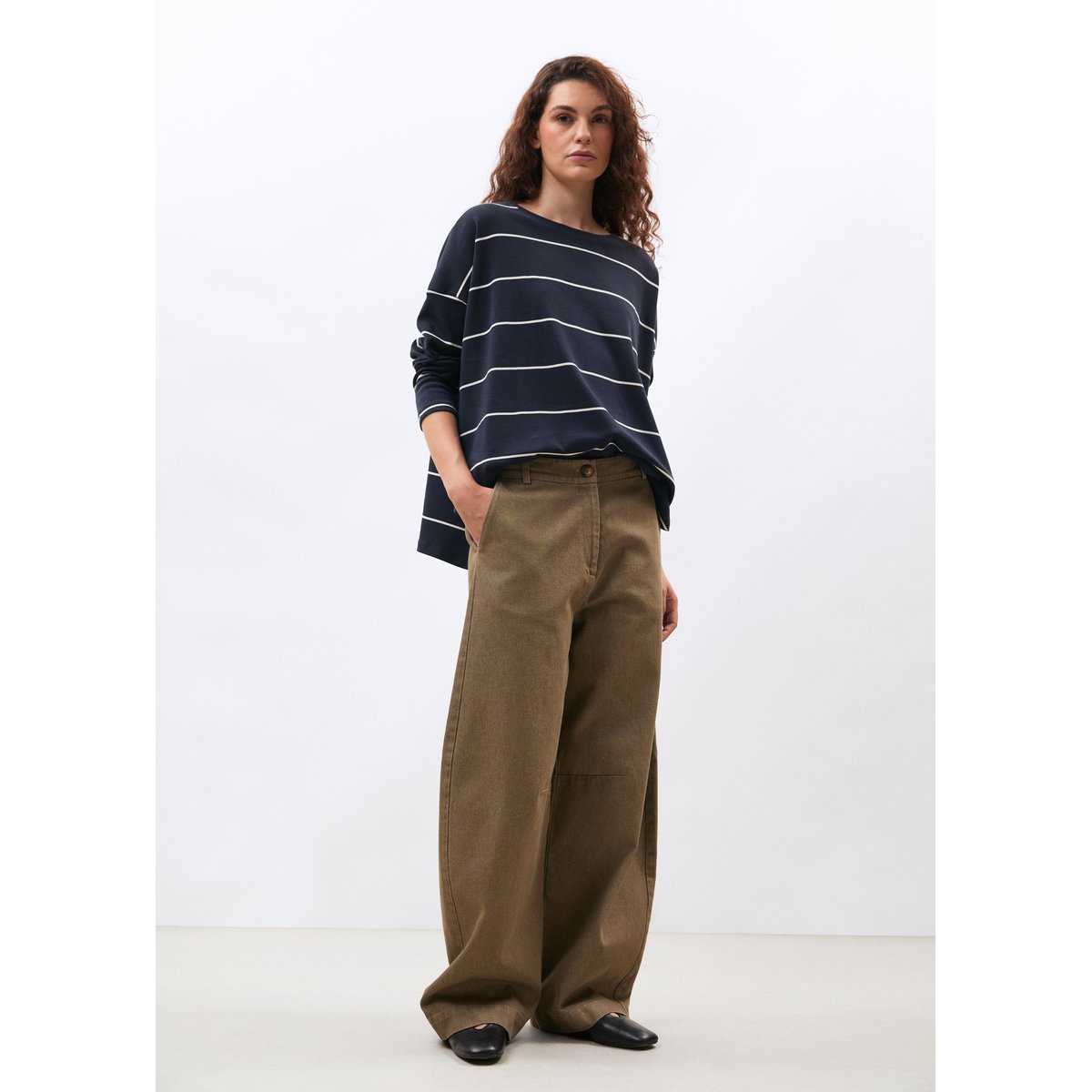 Pantalon barrel en denim sienne, HUMILITY
