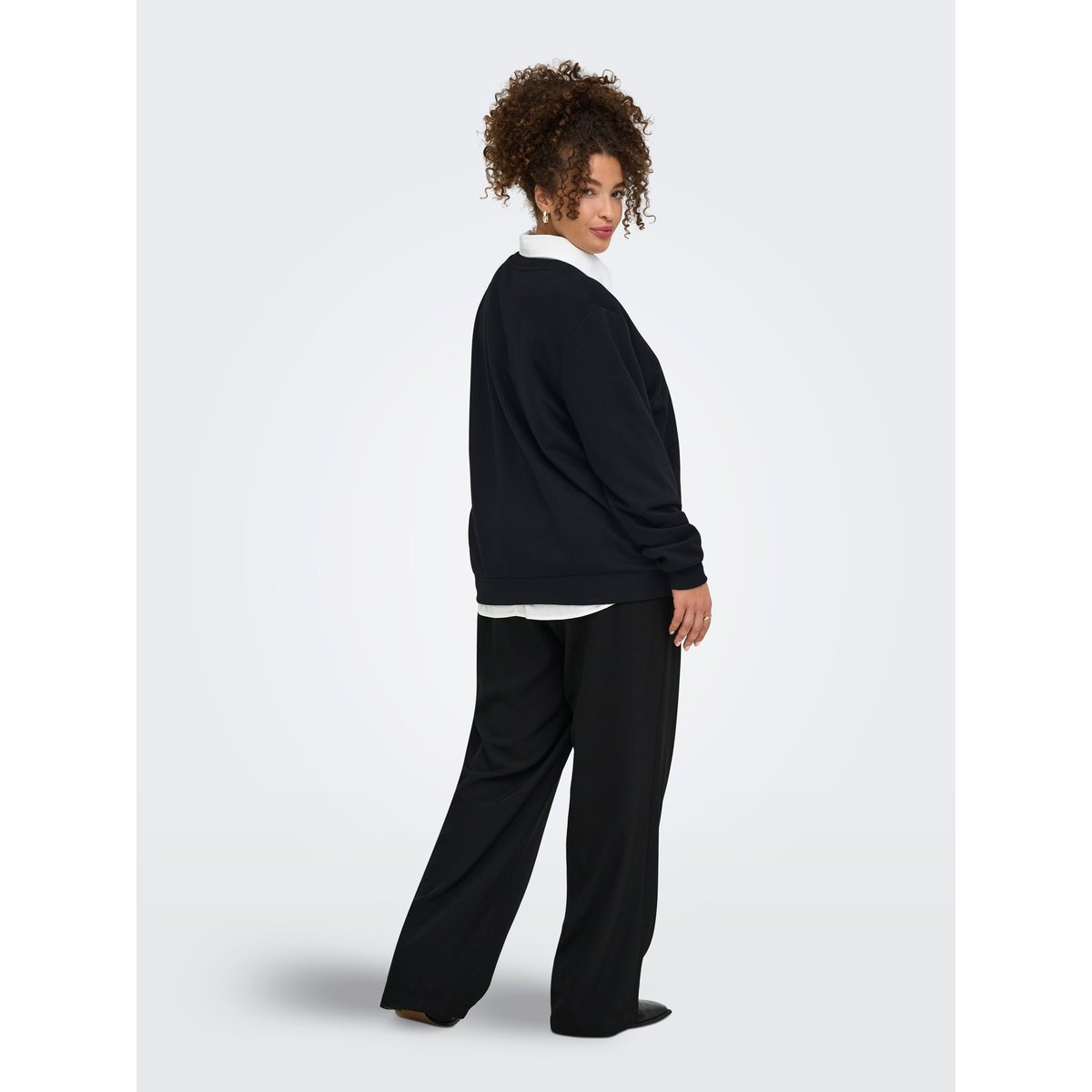 Sweat-Shirt black 1, ONLY CARMAKOMA