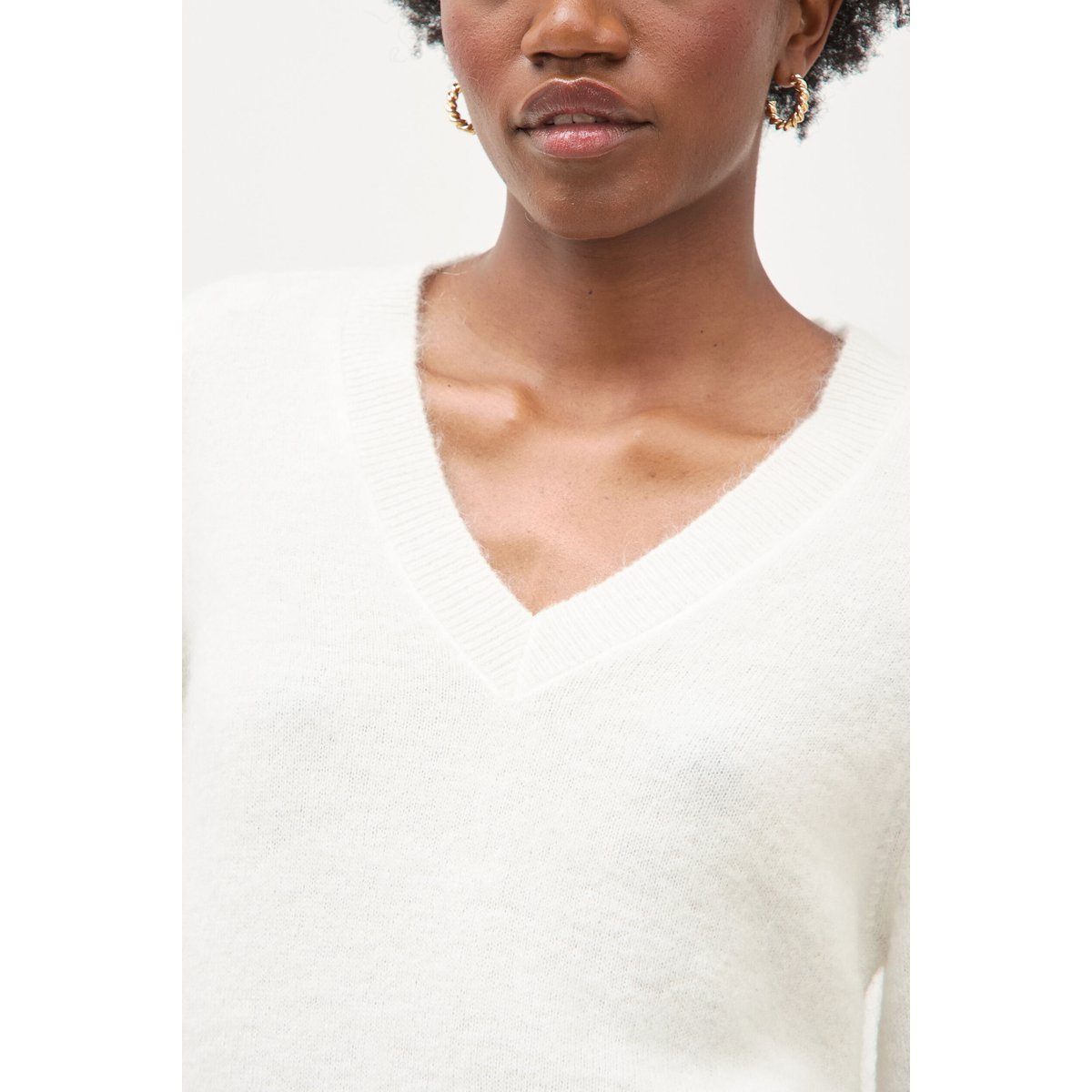 Pull droit col v manches longues ecru, BONOBO