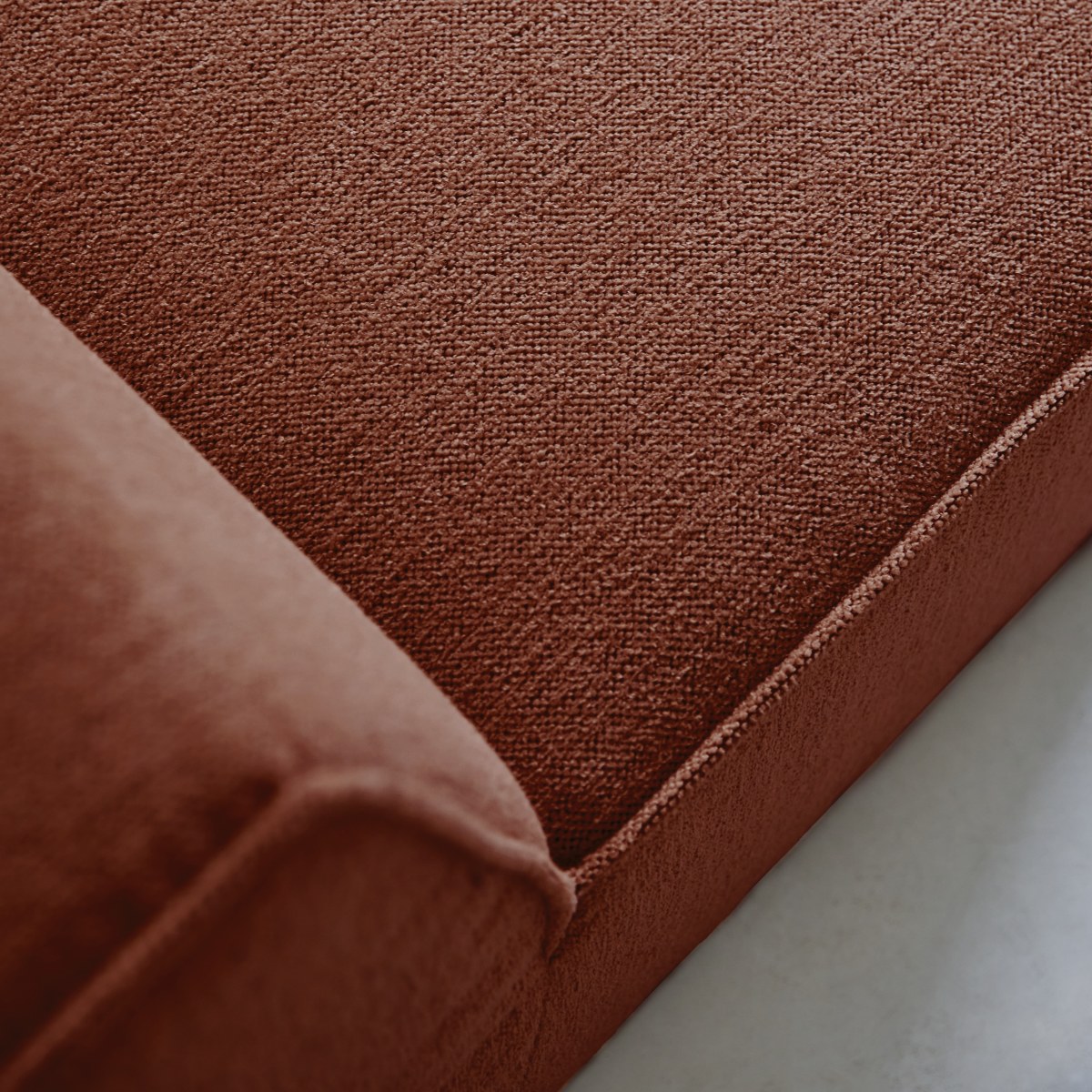 Banquette en Tissu, DARIO rouge, TIKAMOON