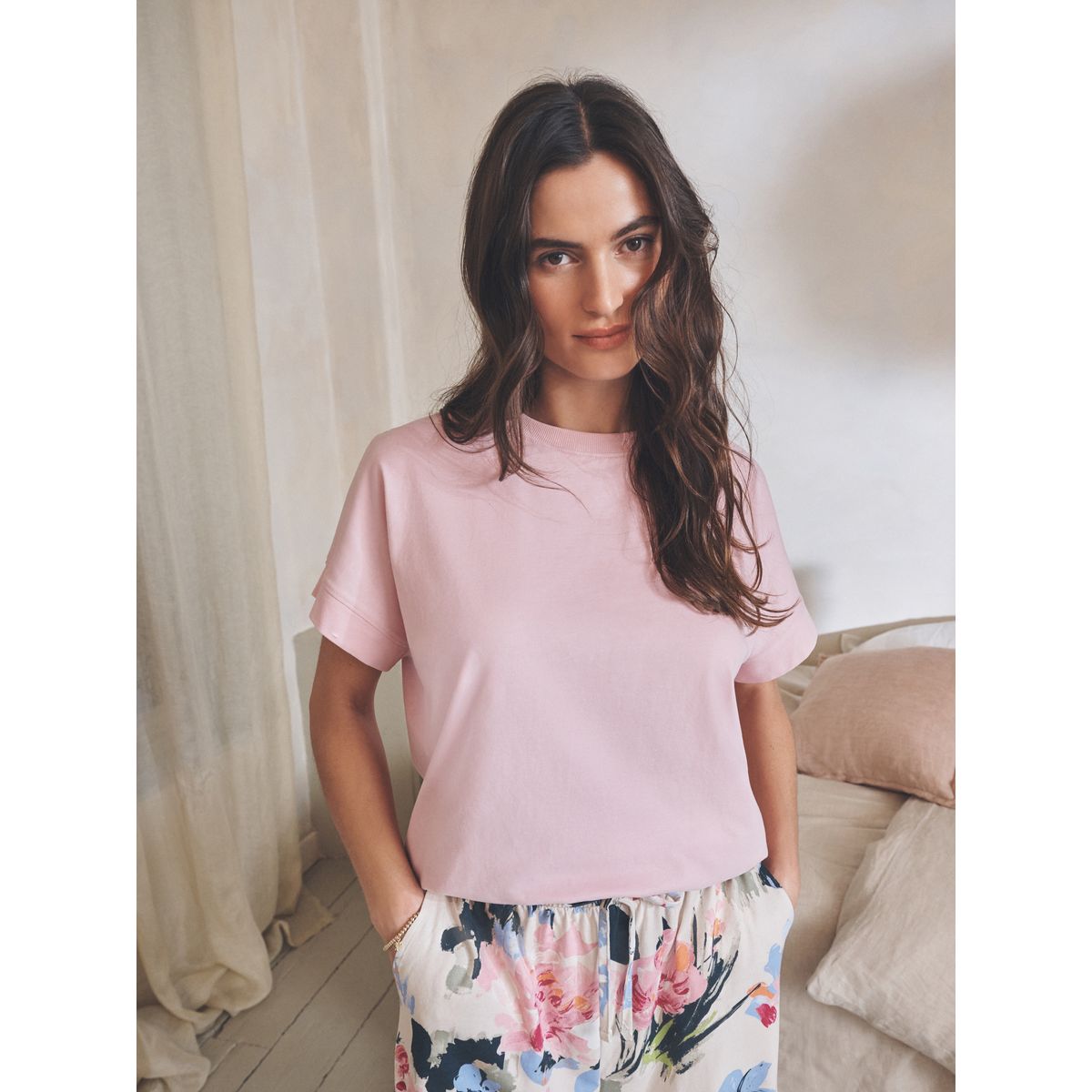 Pyjama manches courtes rose motif fleurs, NEXT